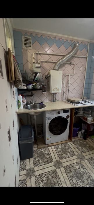 Полтава. 1ком 7000тис Бульвар Богдана Хмельницкого 3эт 5эт д