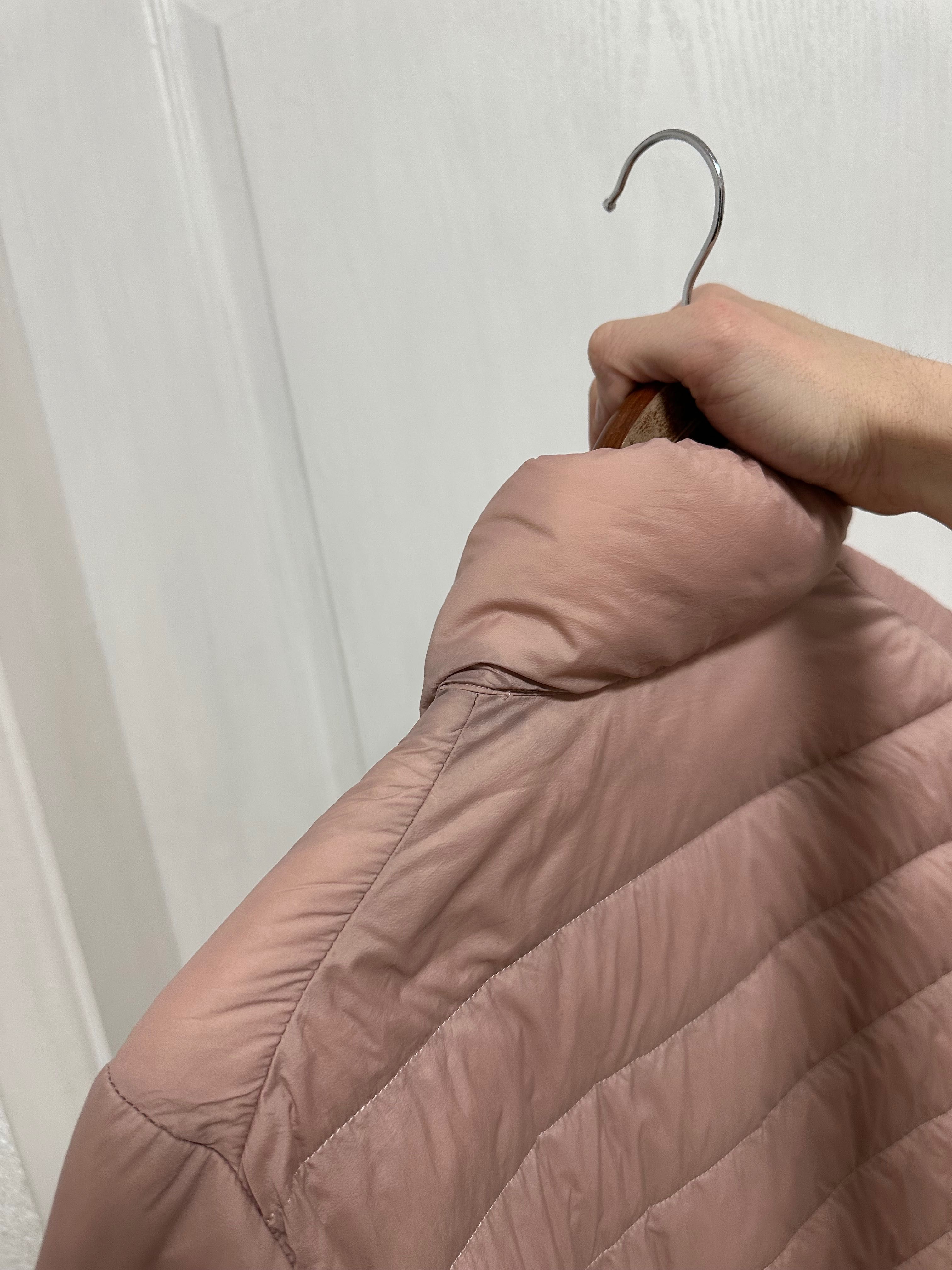 Микро пух Uniqlo М размер курточка розовая