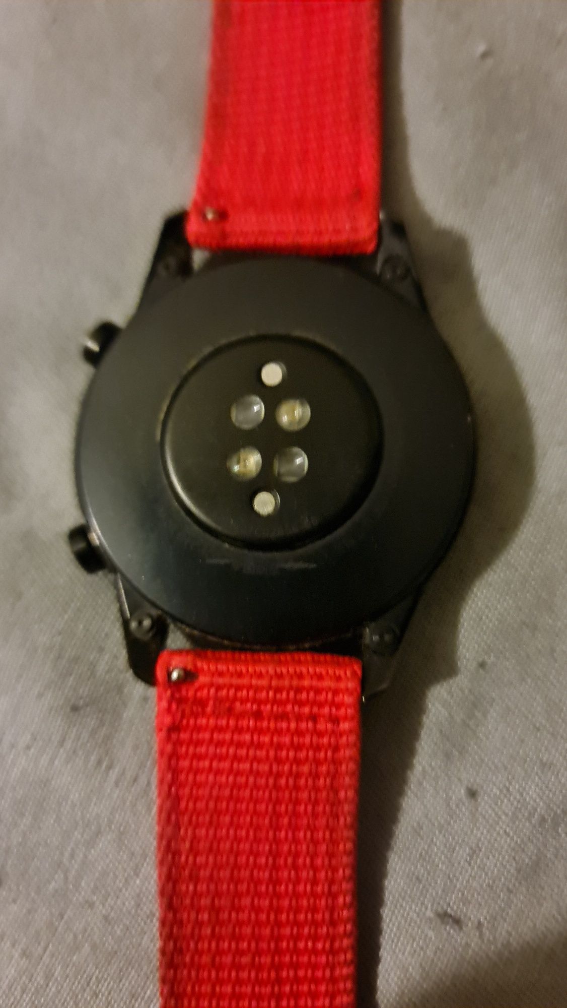 Galaxy watch ultra i huawei gt2