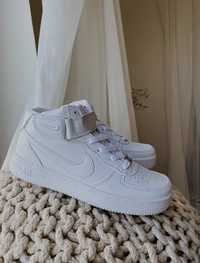 Кросівки зимові чоловічі Nike Air Force white з хутром