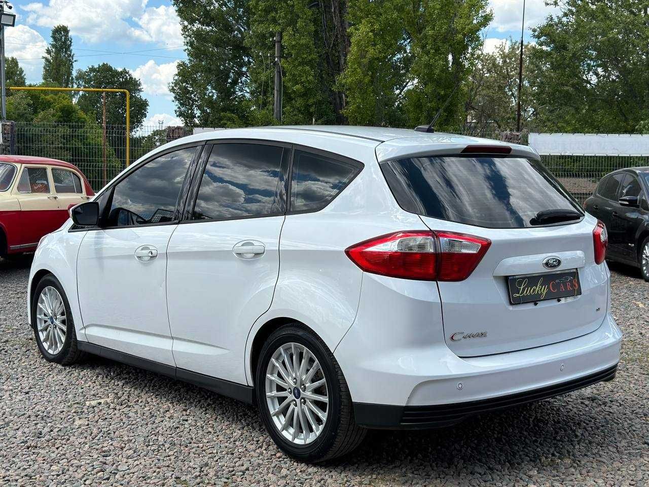 Авто Ford C-Max 2013