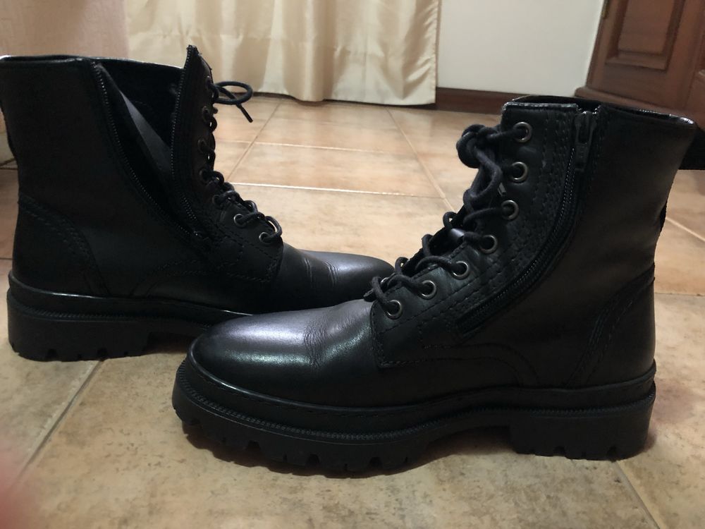Botas pretas Aldo