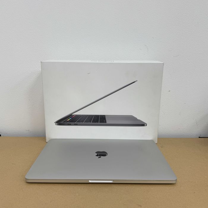 Macbook Pro 2017 TouchBar { i5 | 16gb | 512 SSD } Повний комплект