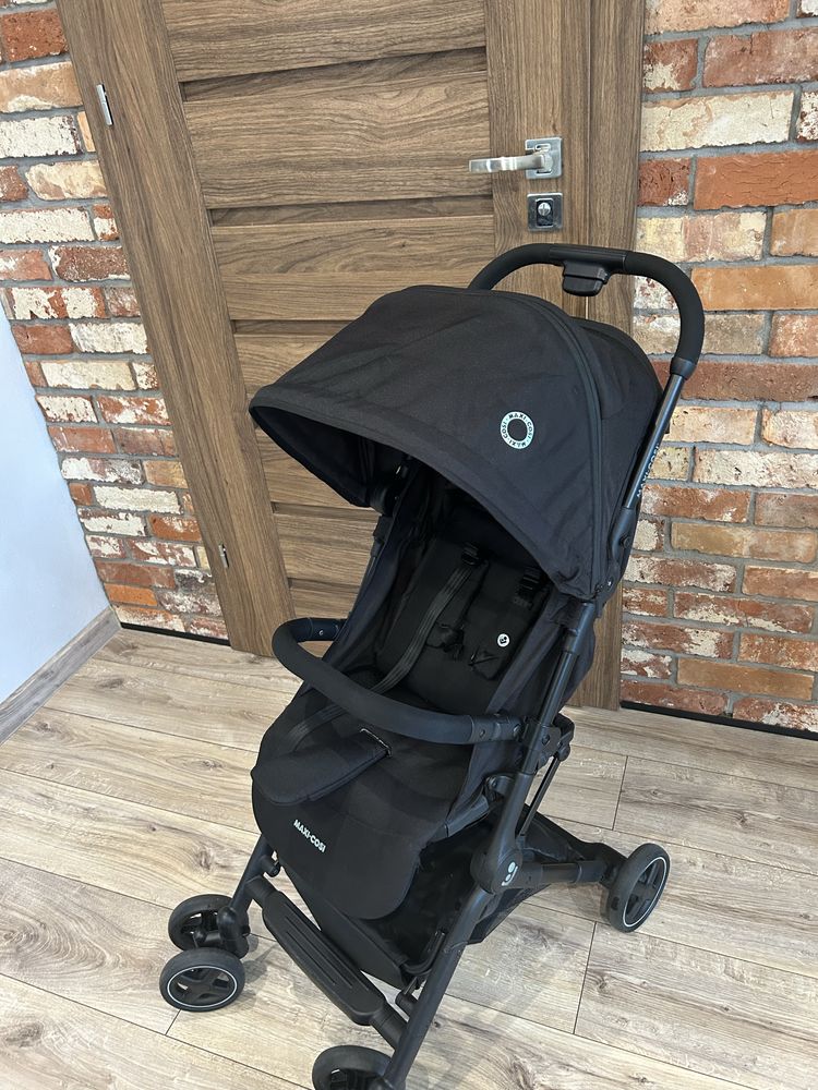 Wózek maxi cosi lara 2 kompaktowy mały lekki