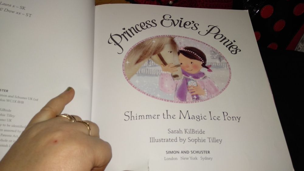детская книга английский Princess Evie's Ponies Series SARAH KILBRIDE