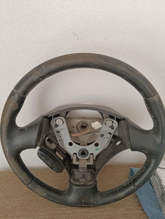 Volante Toyota Corolla  e12