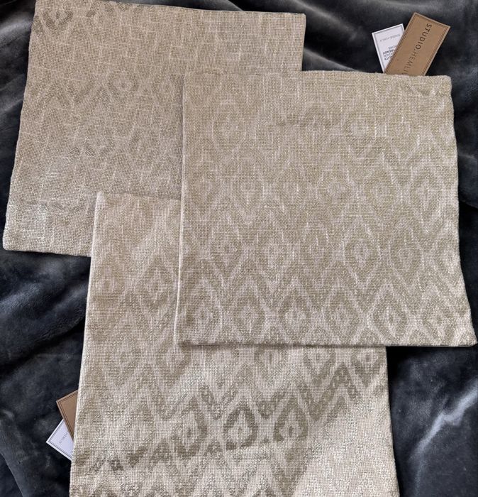 3 nowe poszewki ozdobne na poduszki beż złoty ok 45x45 nowe