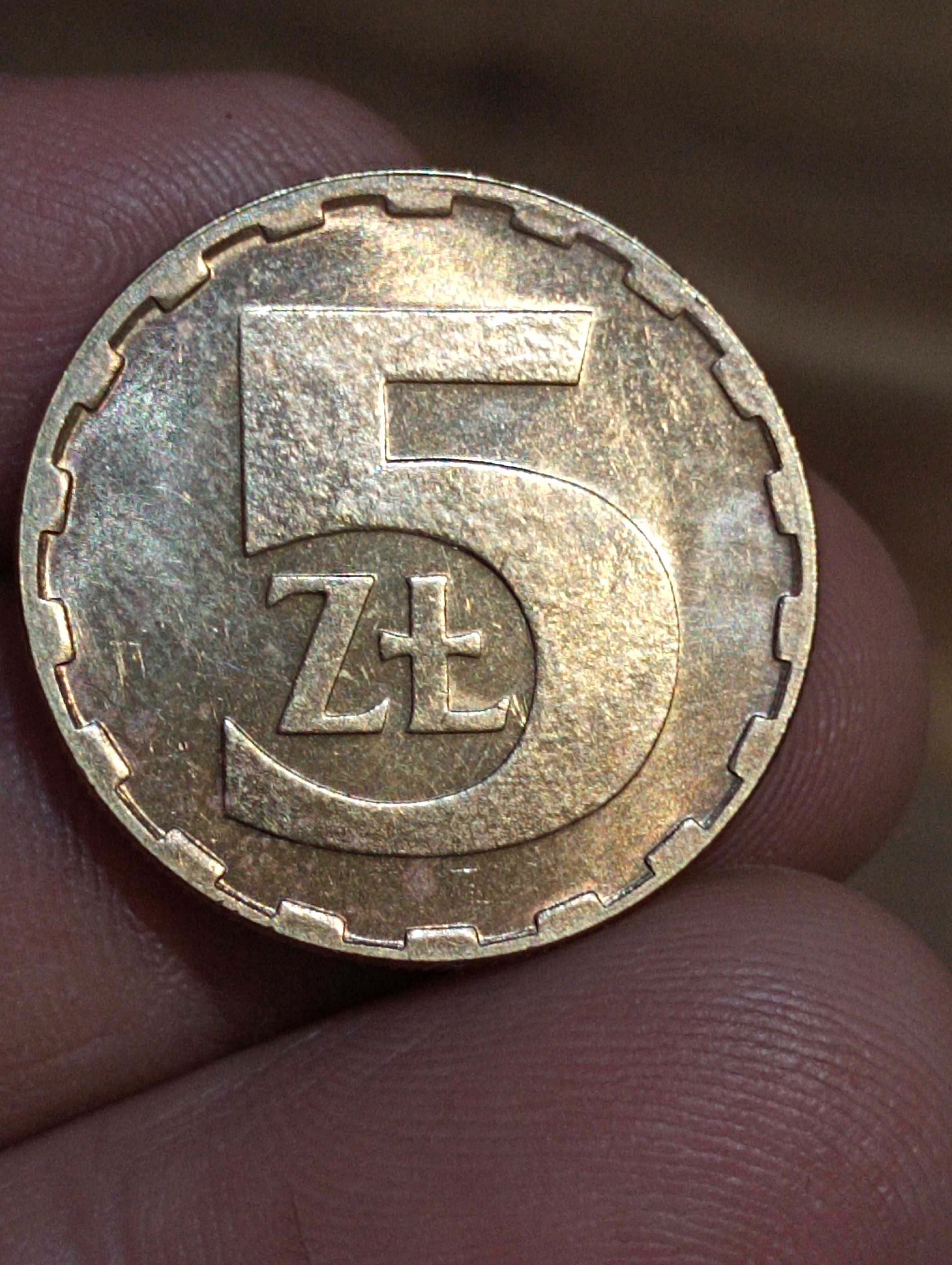 Sprzedam monete 5 zloty 1987 rok