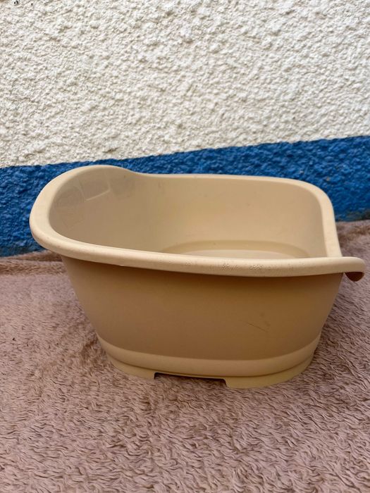 Cama para animais de estimação bege