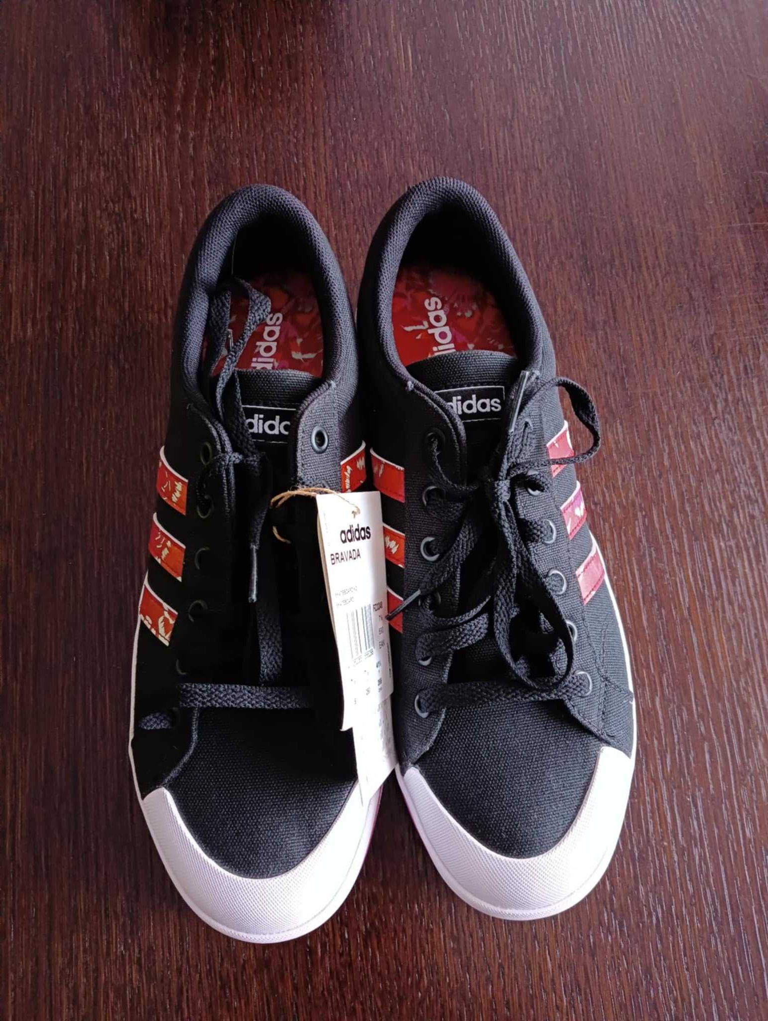 Nowe buty Adidas 41 1/3