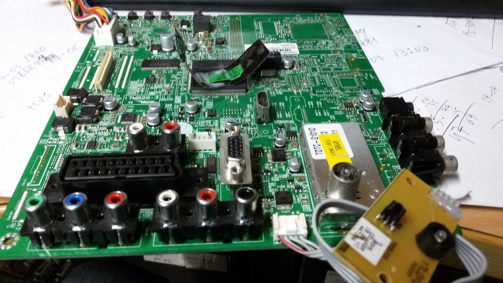 17mb25-3  vestel  tv lcd varias marcas 19polg