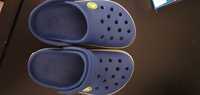 Crocs havaianas sandálias