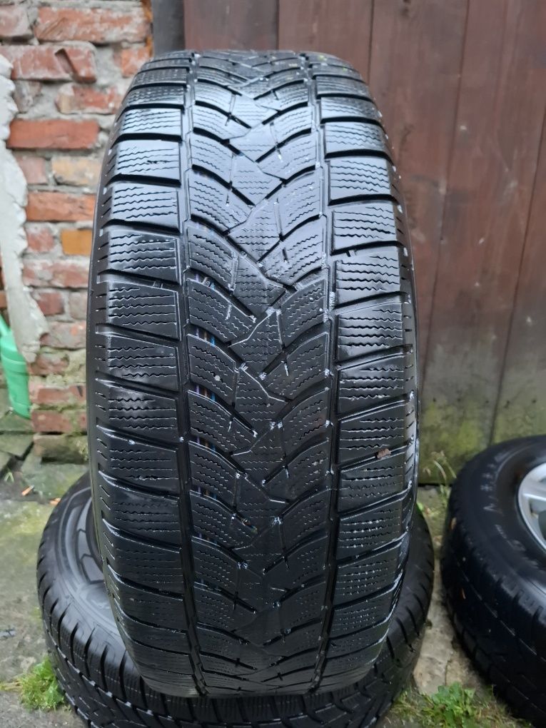 Koła zimowe Alufelgi Volvo XC60 Ford 235/65R17 5x108 ET48
