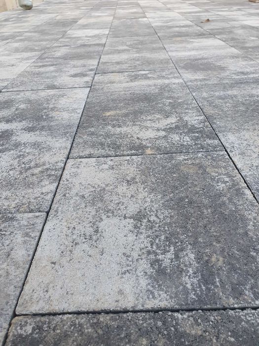 Укладання бруківки укладка тротуарної плитки Львів