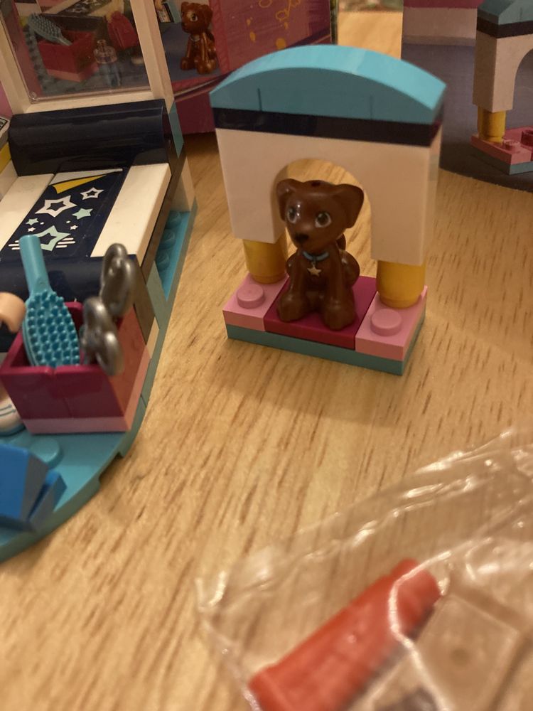 LEGO Friends: Stephanie's Bedroom