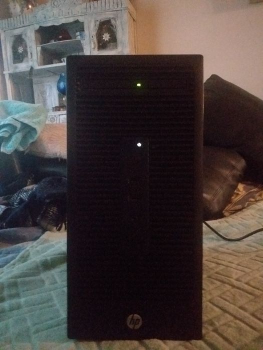 Computador torre hp (nunca usado) 55€
