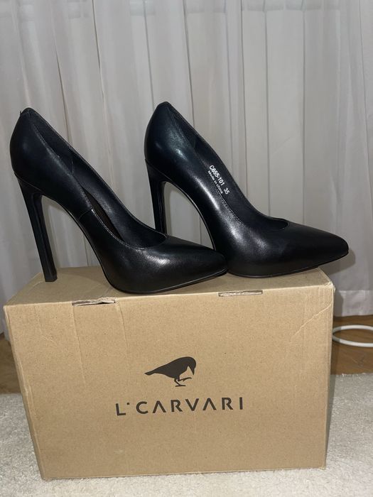 Туфлі жіночі L’Carvari, 35 р