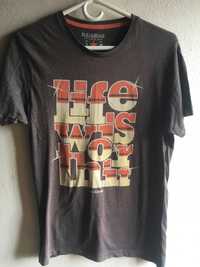 T-shirt cinzenta Pull & Bear