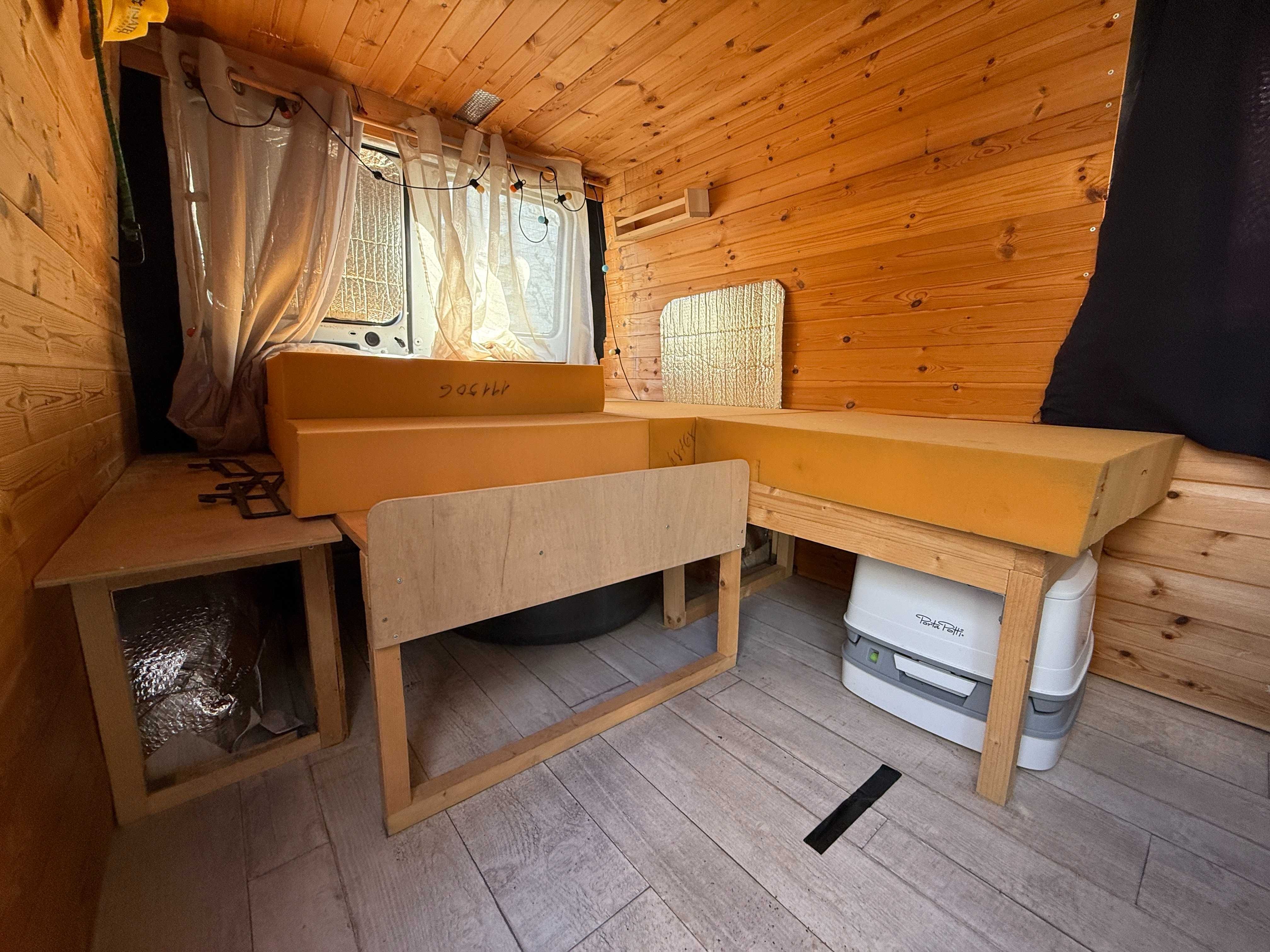 Renault Trafic adaptado a camper