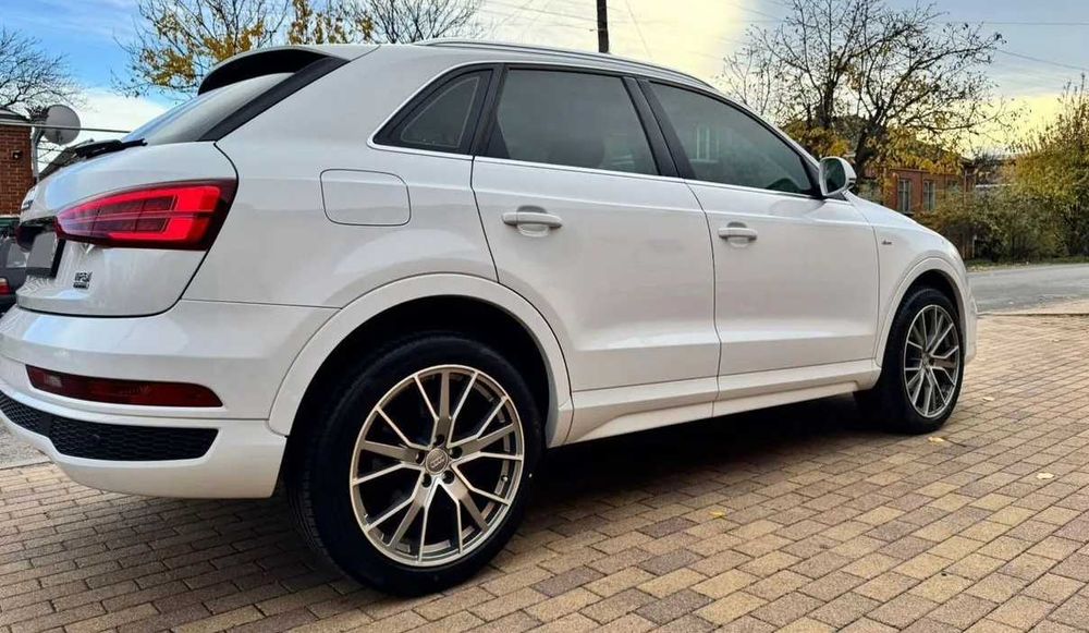 Audi Q3, 2018, 2.0