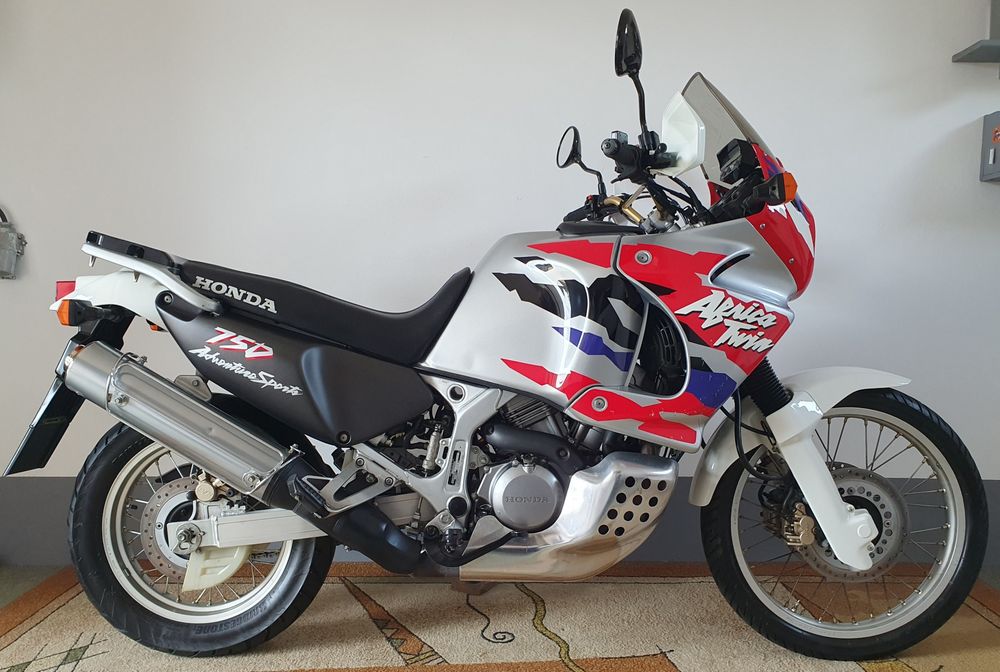 * Honda Africa Twin XRV 750 RD07 - sprowadzony z Niemiec  *