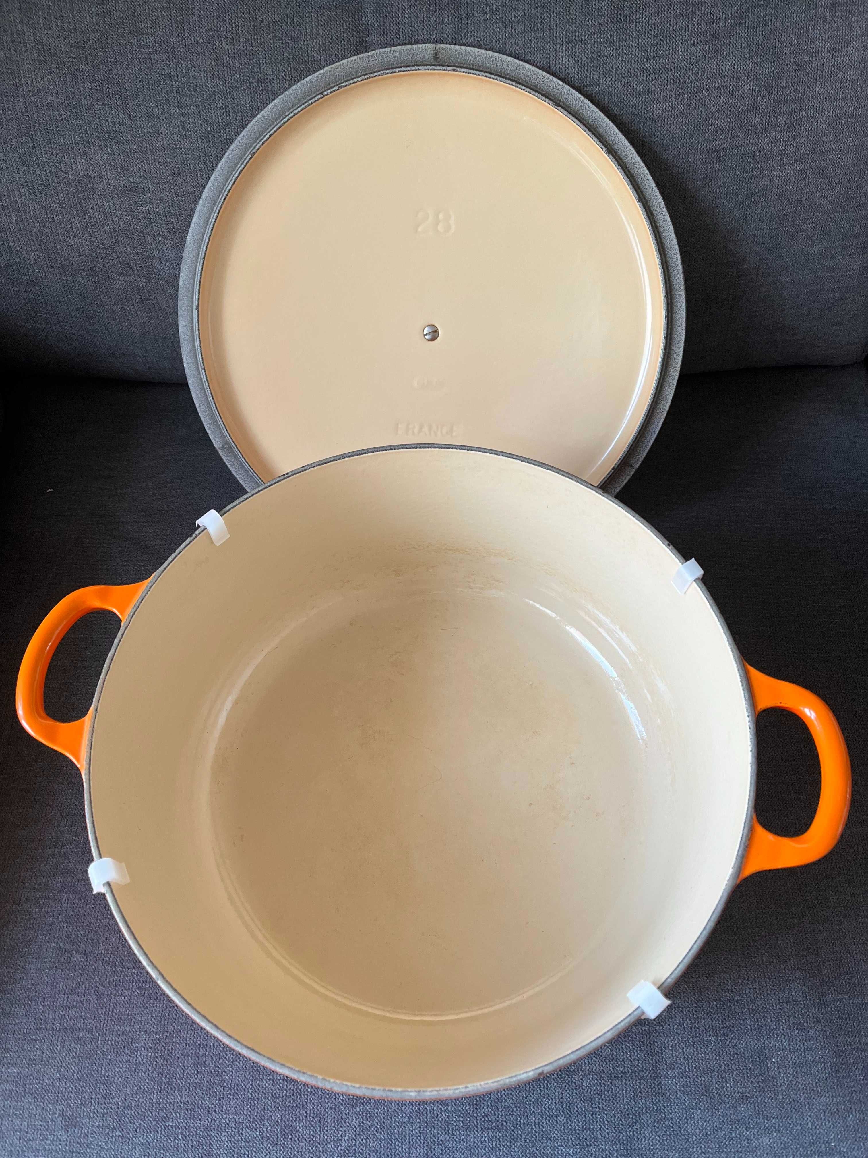 Cocotte redonda de ferro fundido Le Creusete, 28 cm, laranja vulcânico