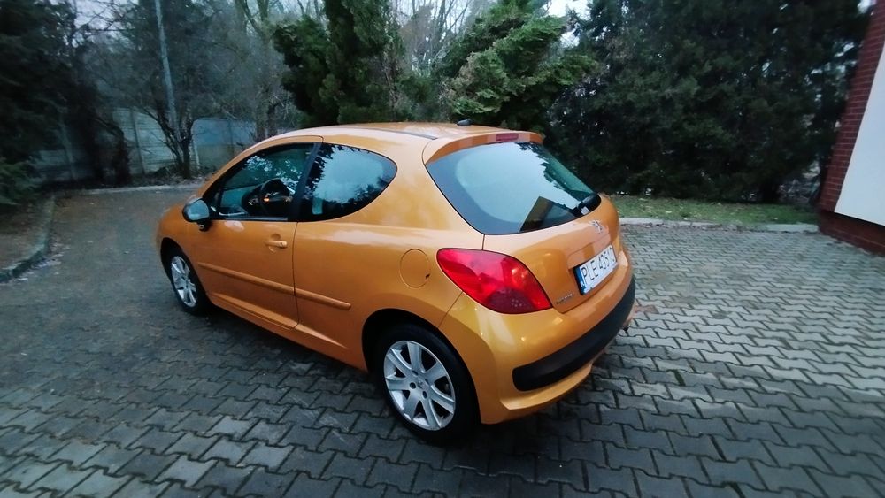 Peugeot 207 1,6 benzyna,klima,bez rdzy