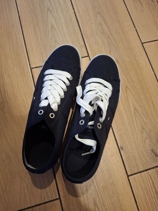 Nowe buty Hilfiger rozmiar 44