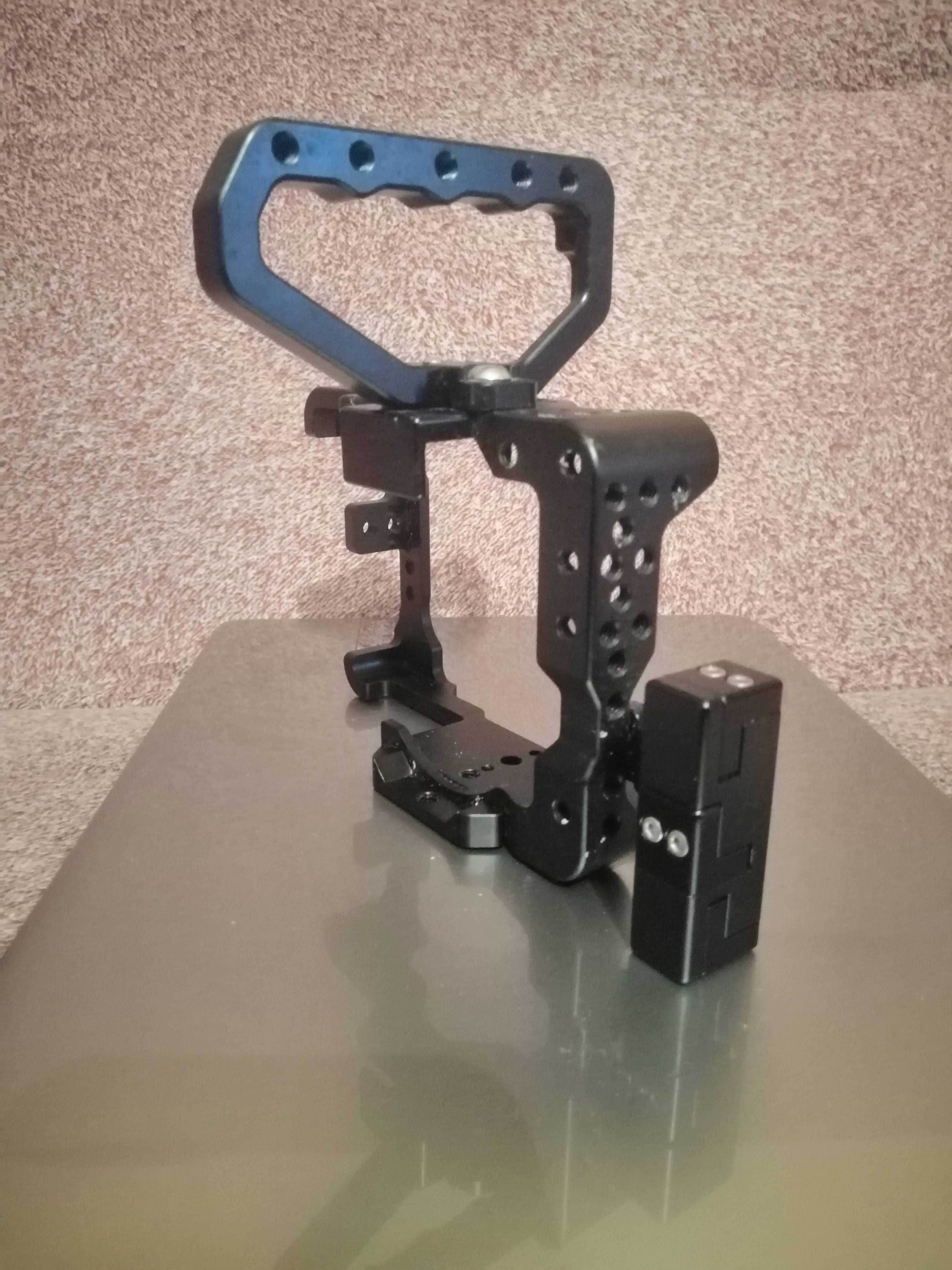 Camera Cage como nova