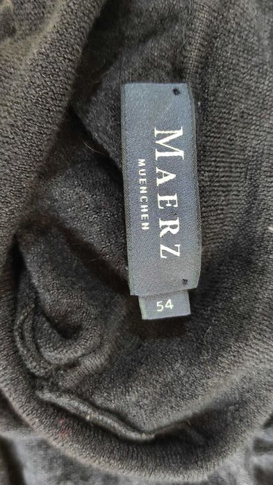 Grafitowy sweter / golf extra fine merinowool z Maerz 54 S - M