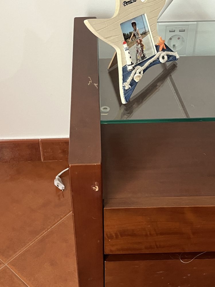 Cama De Casal + 2x Mesas Cabeceira