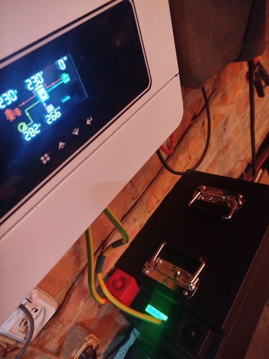 LiFePo4 акумулятор 24 в 140 ампер+інвертор 4.2 кВт