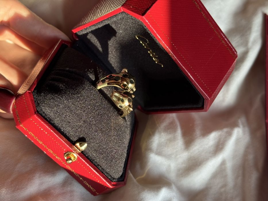 Cartier кольцо Пантера