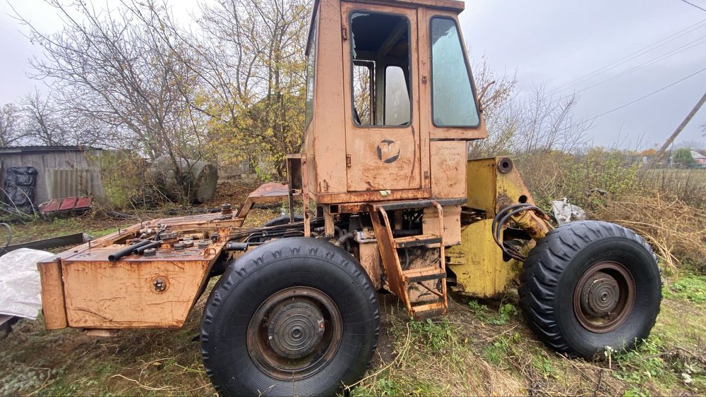 Амкодор ТО-30  цілим або запчастинами!