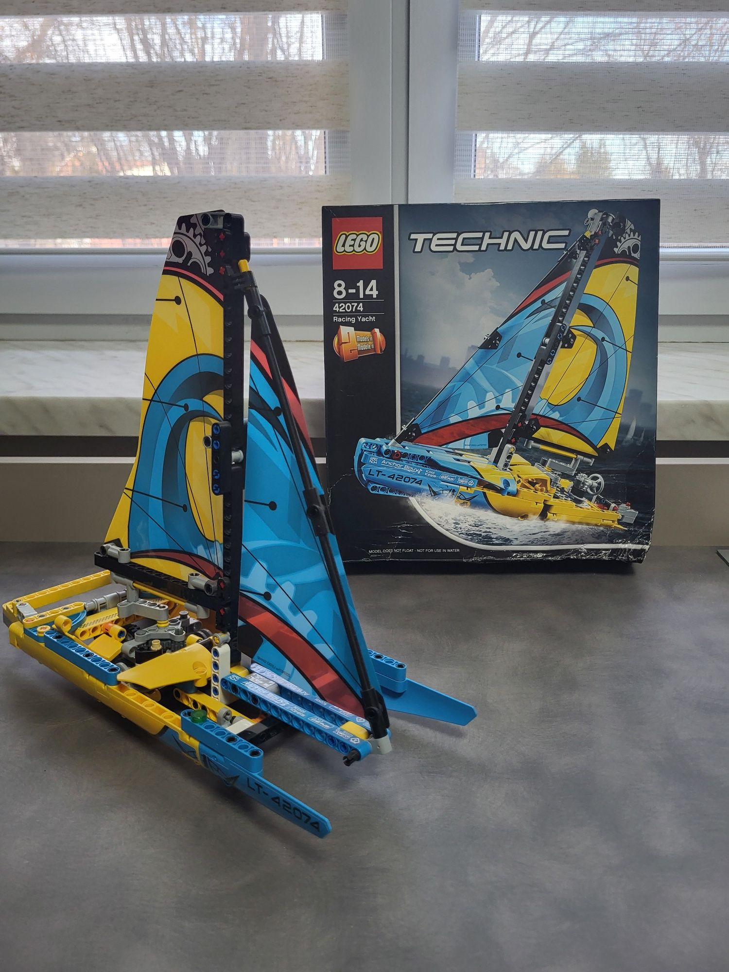 Statek lego technic