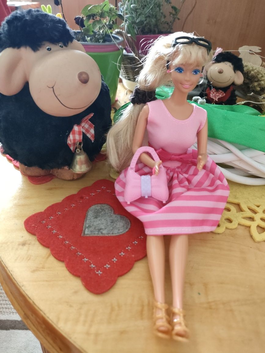Różowa sukienka dla lalki barbie zestaw 4 częściowy