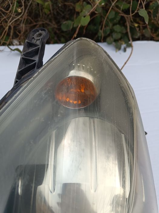 Lampa lewa przednia Opel Zafira B