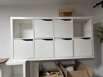 Ikea kallax 2x4 biala mat z drzwiczkami