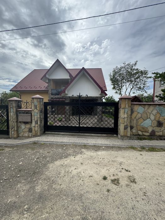 Продаж будинку в р-ні Роші ( 5 хв.до центру)