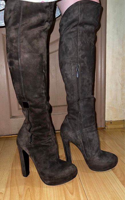 Шикарні італійські чоботи кольору шоколад