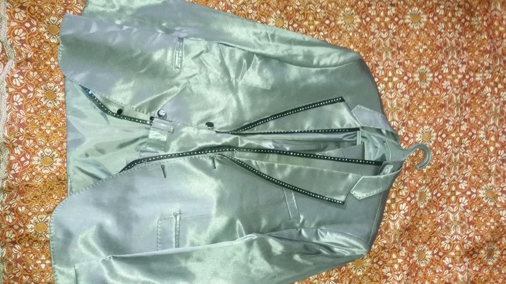 Свадебный/ выпускной костюм СУПЕР ЦЕНА