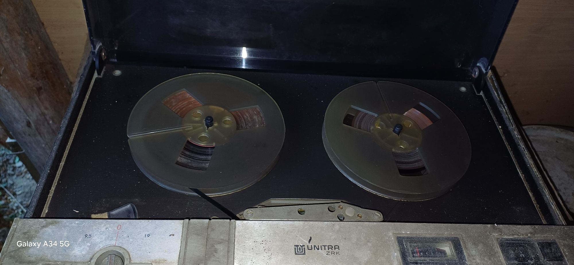 Magnetofon szpulowy firmy unitra model zrk zk 240
