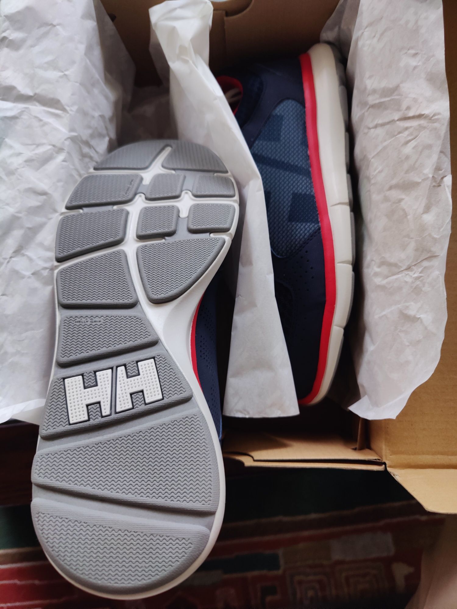 r. 40 Buty Helly Hansen Ahiga V4 Hydropower