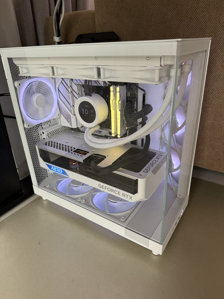 PC / GeForce RTX 4080 SUPER / AMD 7800X3 / ROG STRIX B650-A / NZXT