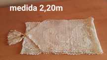 Napron em renda feito á mão 2,20m