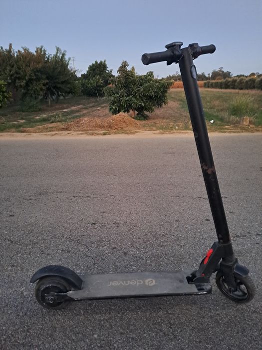 Trotinete eletrica em bom estado!
