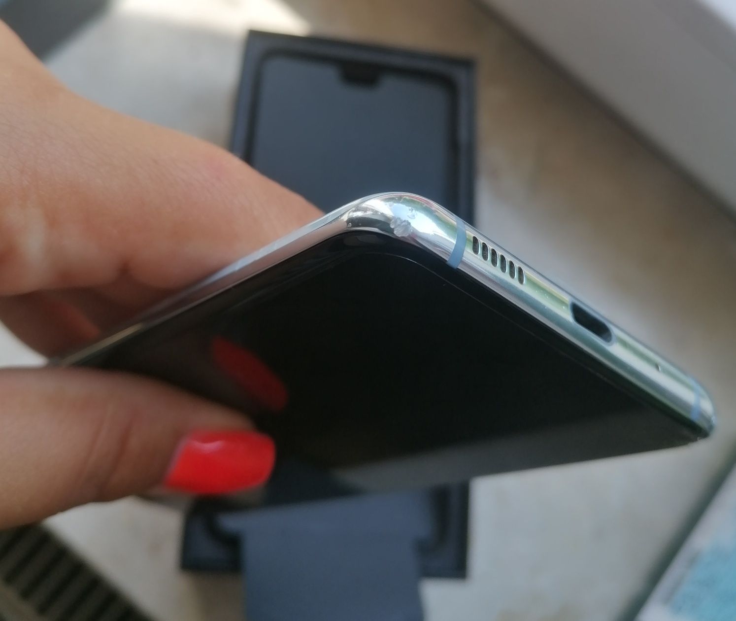 Samsung Galaxy s20 uszkodzony