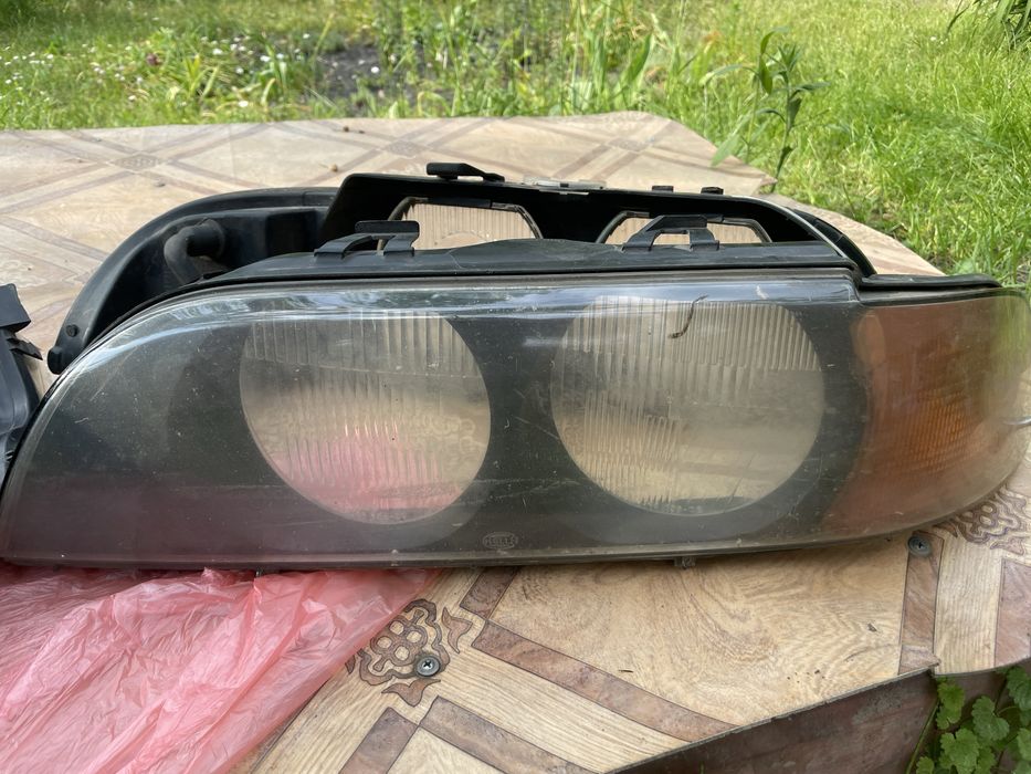 Фара скло BMW ліва 2 шт