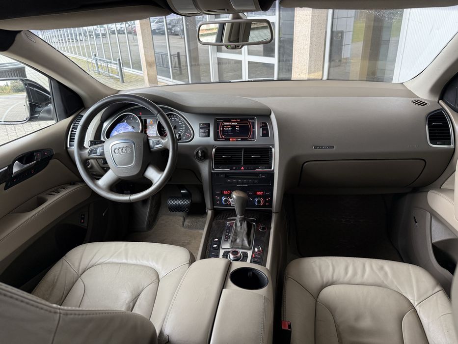 Audi Q7 3.0 TDI 233KM Quattro 4x4 7Osób *Navi*Skóra*Xenon*Alu*Hak