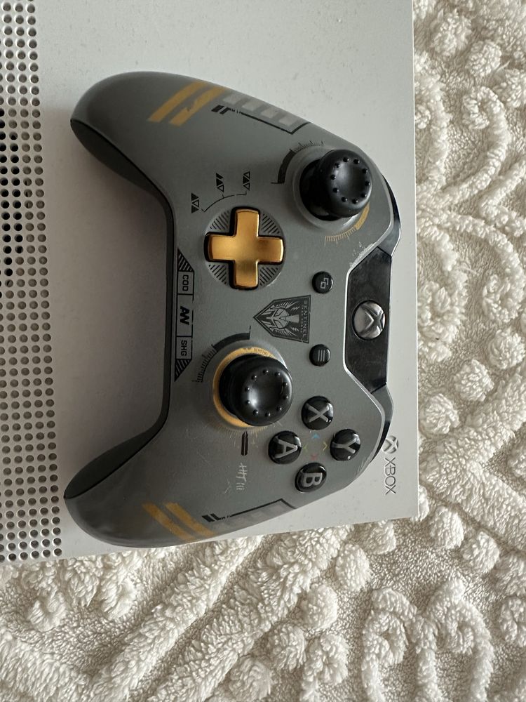 Xbox One S Digital edition 1TB